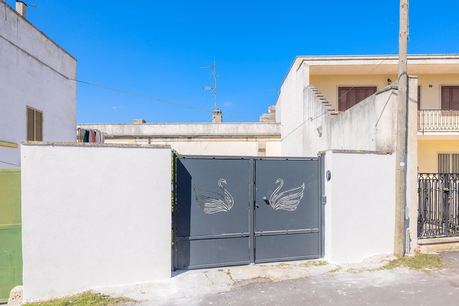Riviera Dei Cigni - Comfort E Tranquillita Uggiano La Chiesa Exterior foto